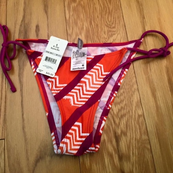 Patagonia Other - Patagonia Spandex Print BAYONNE Bottoms Side Tie